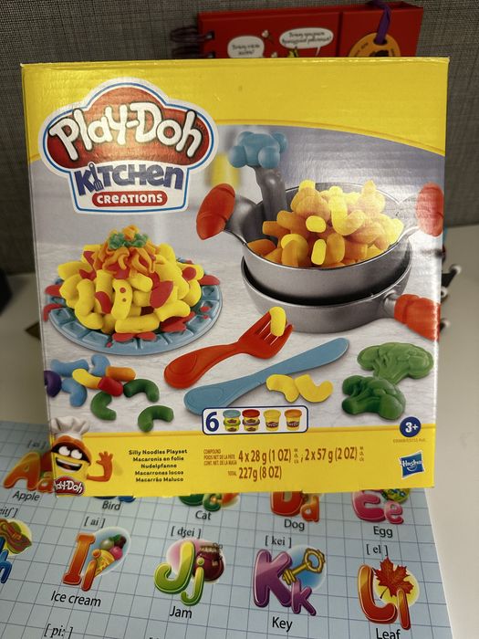 Hasbro play doh kitchen кухня