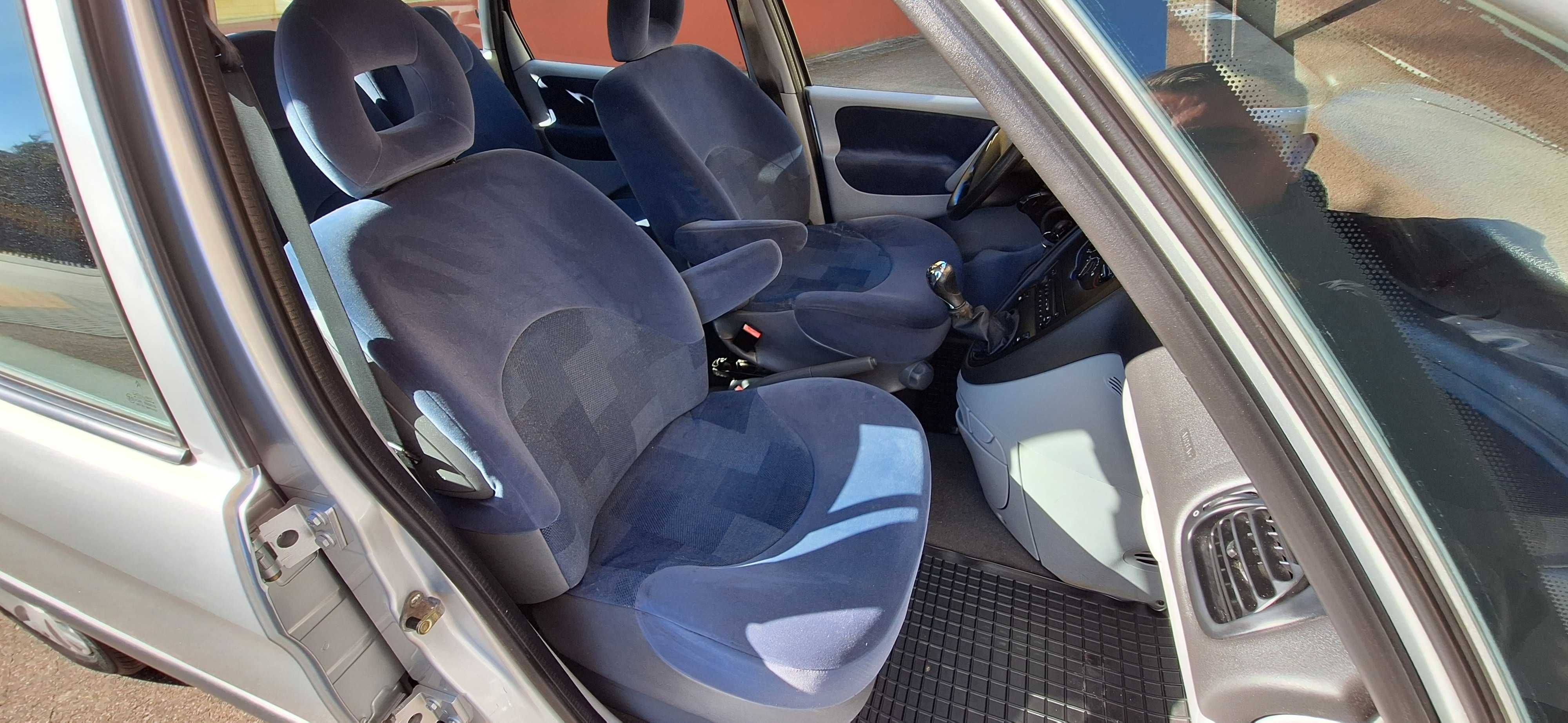 Citroen Xsara Picasso 1.6- Niski Przebieg. Stan bardzo Dobry.