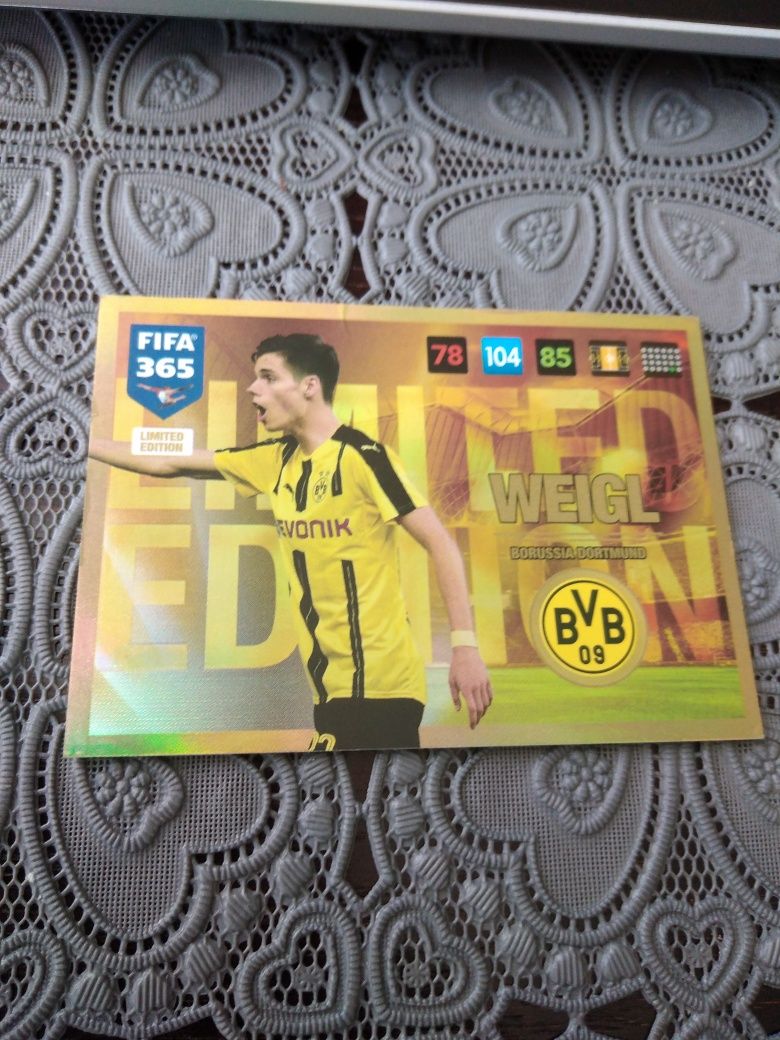 Karta limited edition fifa 365 Panini 2017 Weigl BVB