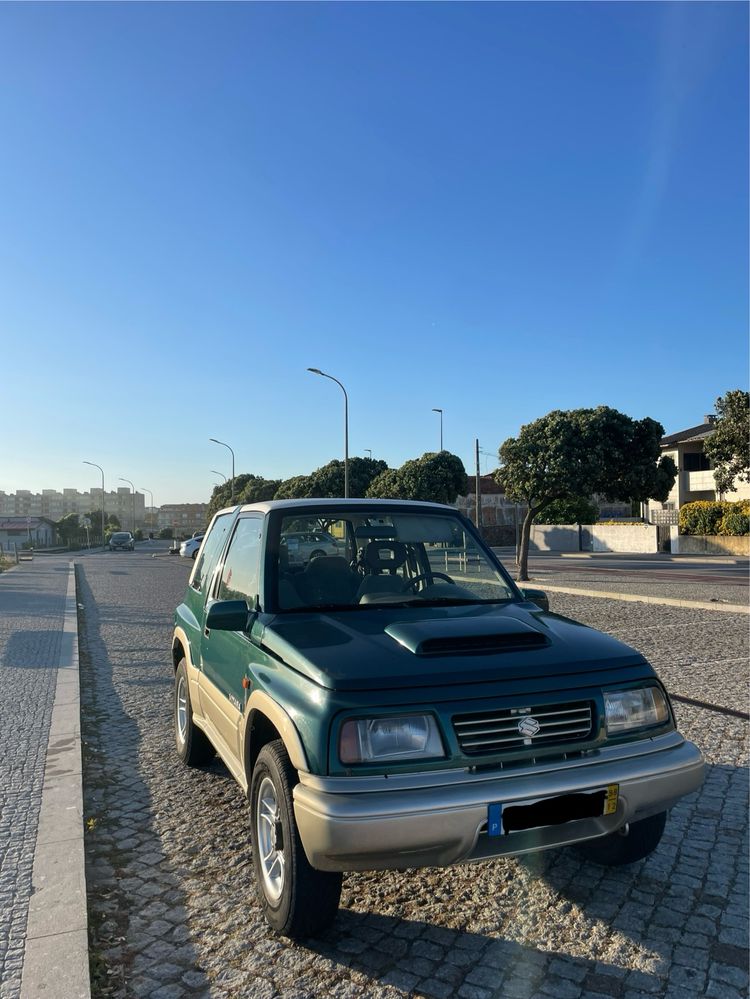 Suzuki Vitara versão 1.9 TD JLX Cabrio Hard-Top 4x4