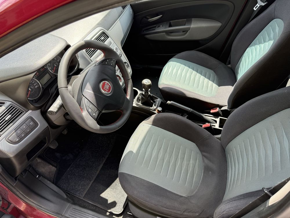 Fiat Grande Punto 1.4 klimatyzacja super stan