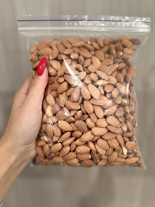 Кеш'ю.Мигдаль.Грецкий горих.Пикан .Макадамія.Кедровий горіх