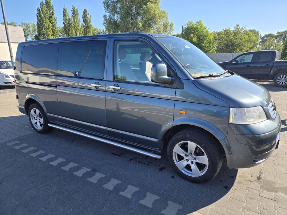 VW T5 2.5 TDI Holenderka Brygadówka Long 6- osobowy