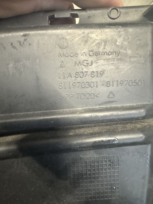 Решітка протитуманної фари Volkswagen id4 ProS USA