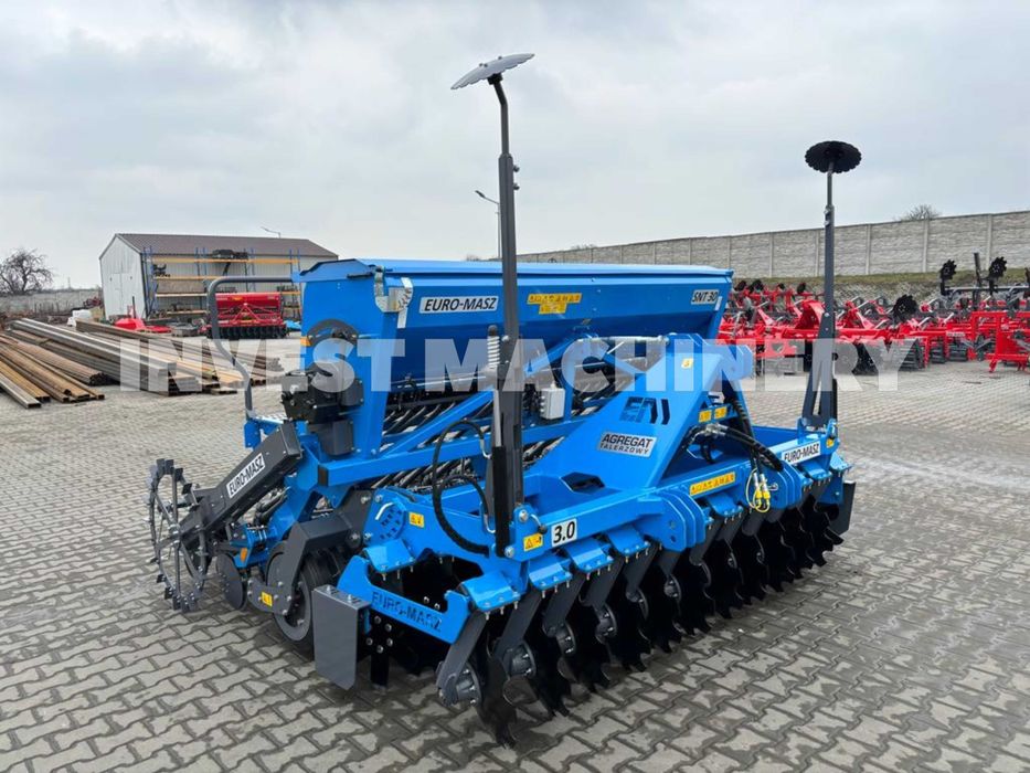 Agregat uprawowo-siewny EURO-MASZ nabudowany BEZORKOWIEC brona siewnik