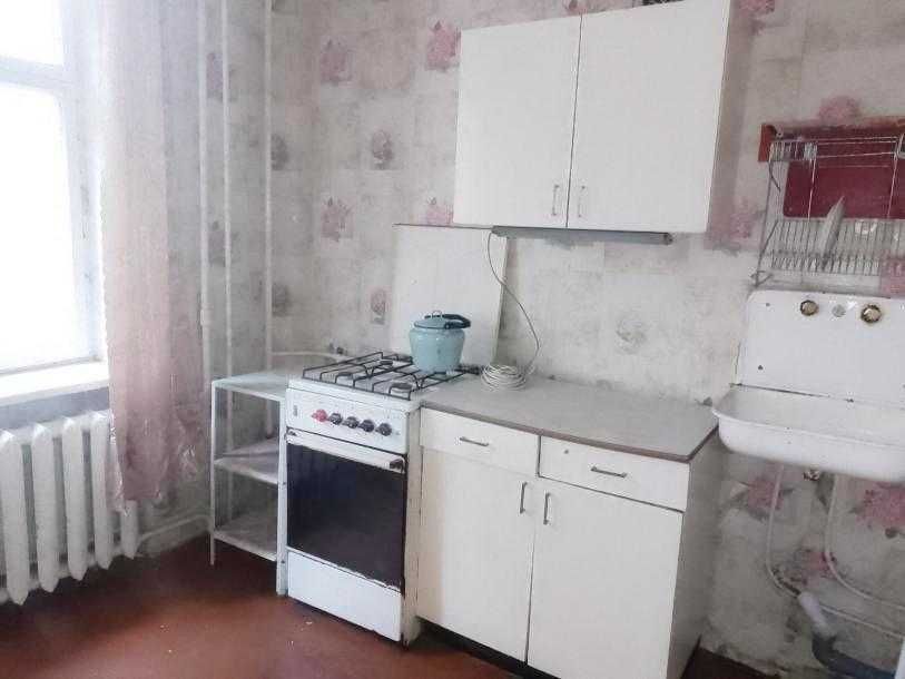 Продам 1 комнатную улучшенку на Новых Домах (Коммунальный рынок)