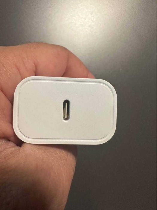 Carregador de 25W para iPhone