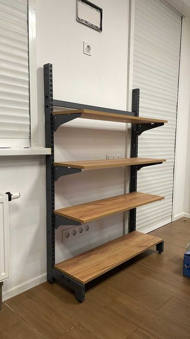 Полки металлические  для магазина. Стеллажи в наличии и под заказ.