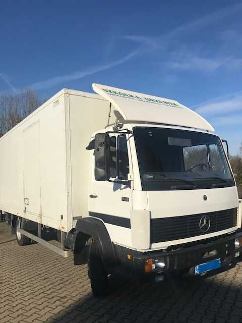 Mercedes 814d, izoterma z windą