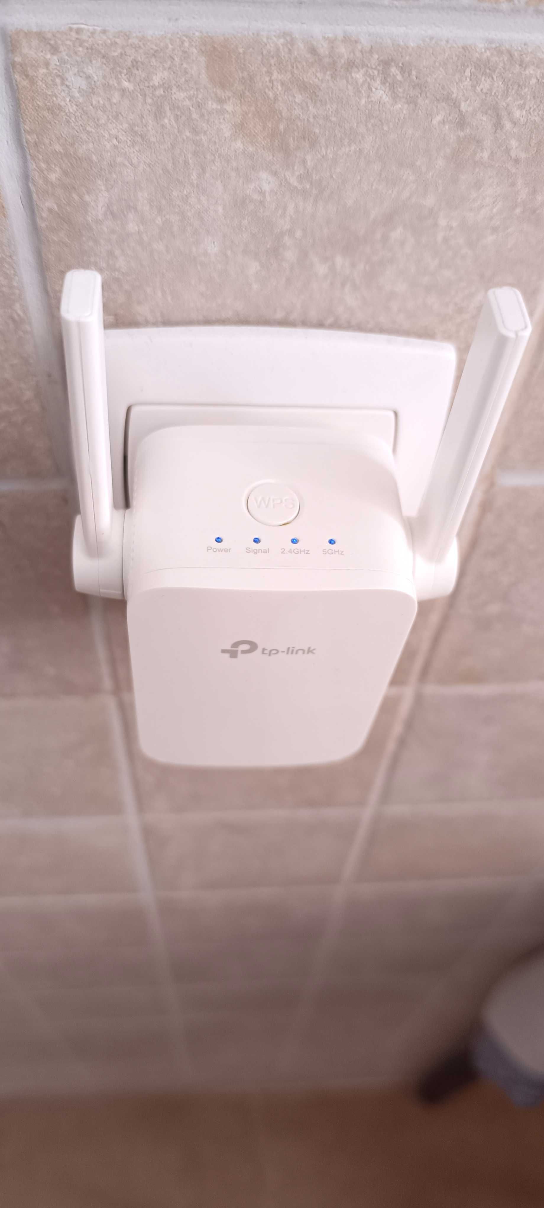 TP-Link RE305 extensor