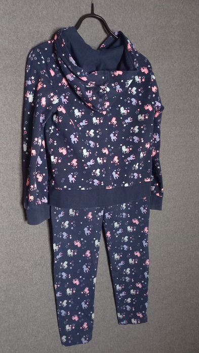 Спортивний костюм на дівчинку 128 см (7-8 лет)