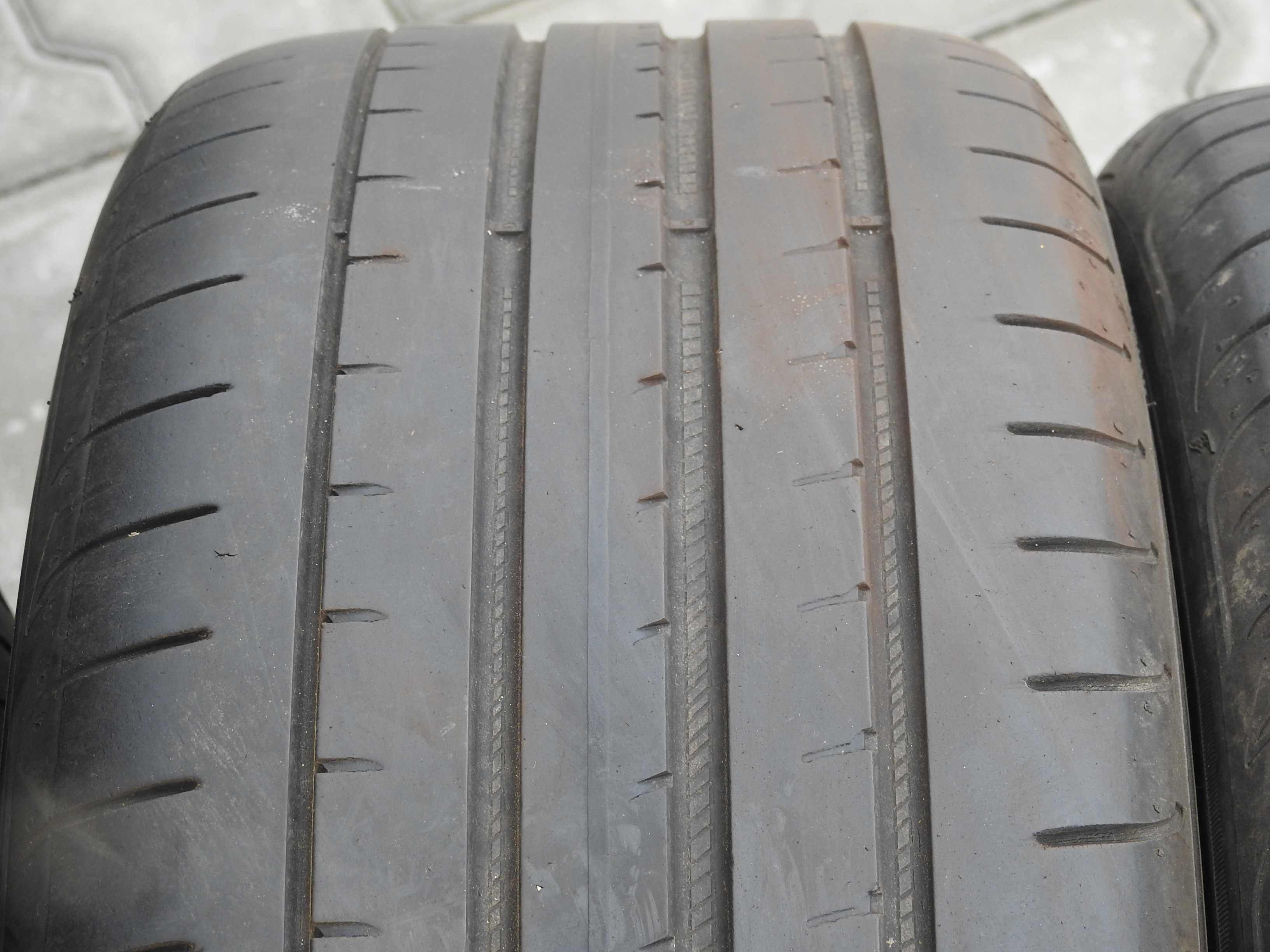 4x Goodyear Eagle F1 Asymmetric 3* 225/45r17 94Y 5,5 2x5mm 20rok