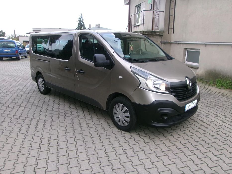 Renault Trafic Renault Trafic III LONG 2016rok 1,6dci klima 9-cio osobowy DLUGI