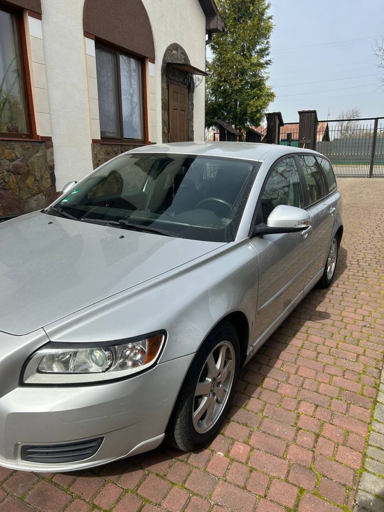 Volvo V50 2010 р.