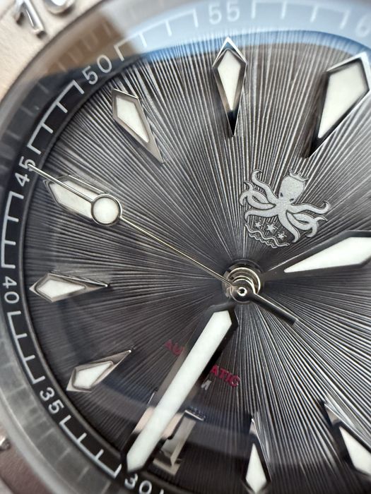 Годинник PHOIBOS Voyager 2.0 300m Automatic Diver PY026E Sunray Gray