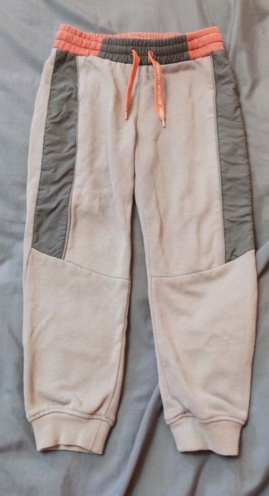 Дитячий одяг ( штани, шорти) на 2-3 роки