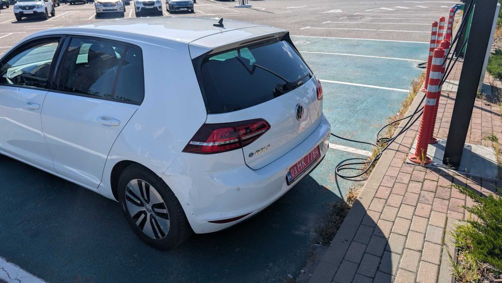 продам eGolf 2015 24кВт