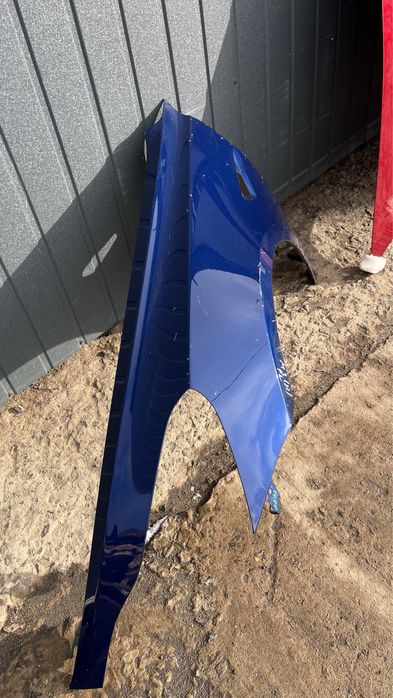 Крило бампер Тесла 3 Tesla 3 Y розборка шрот Тесла 3 Y Луцьк