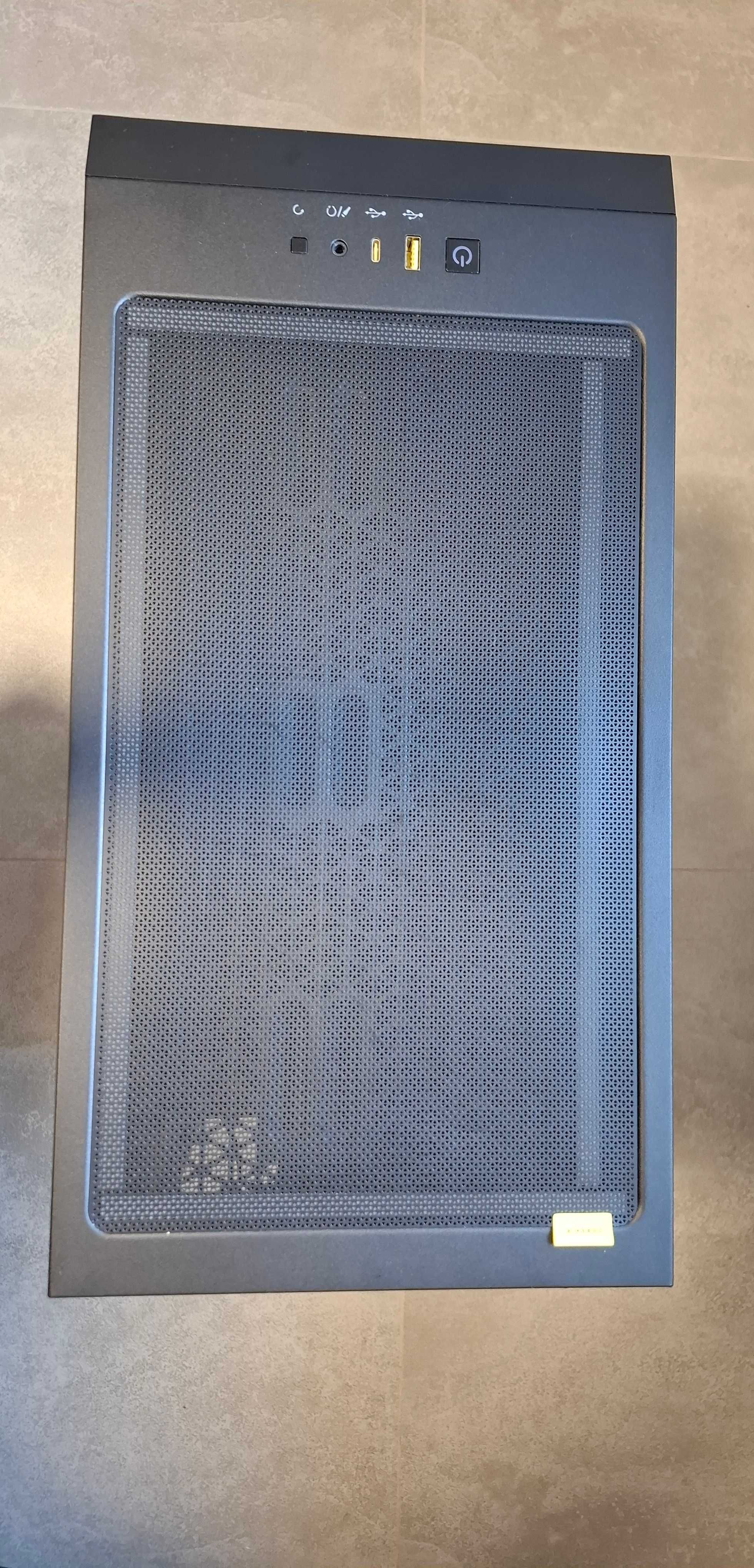 Obudowa Corsair 4000D Airflow Mid-Tower ATX