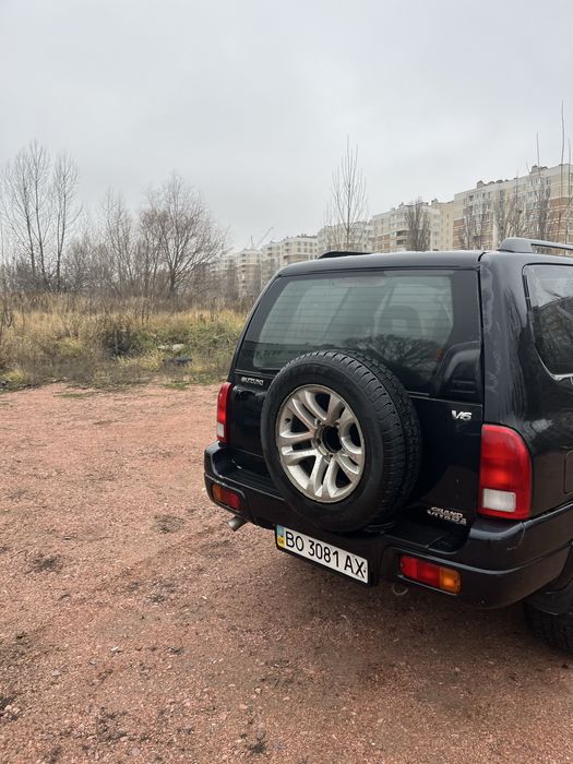 SUZUKI grand Vitara повний привід