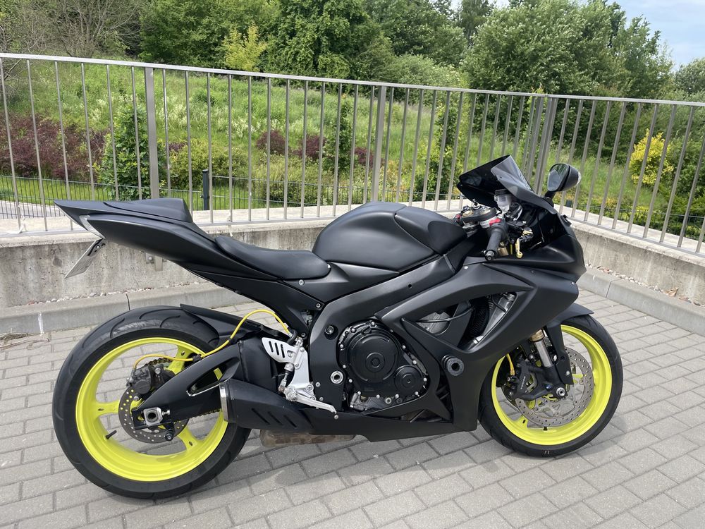 Suzuki GSX-R 600 k7
