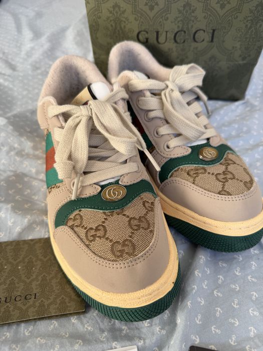 Gucci tamanho 40 unisexo