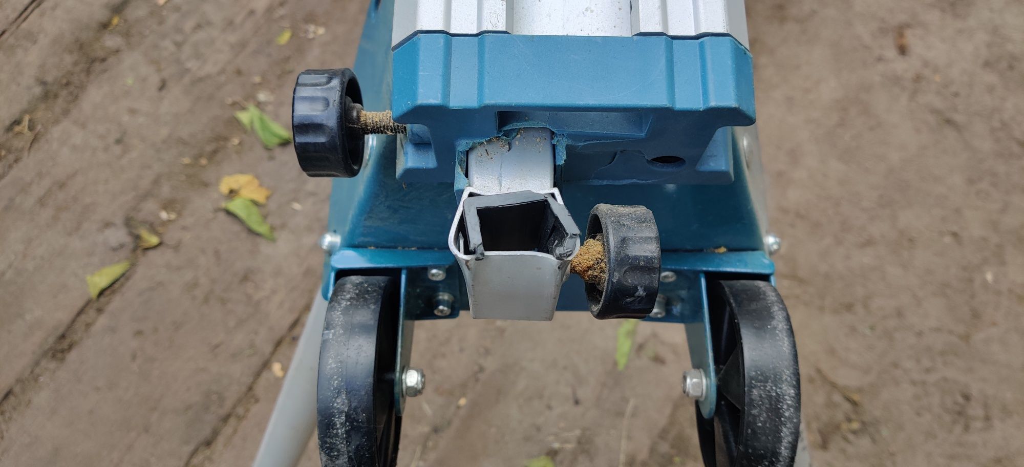 Makita wst06 stół do ukośnic