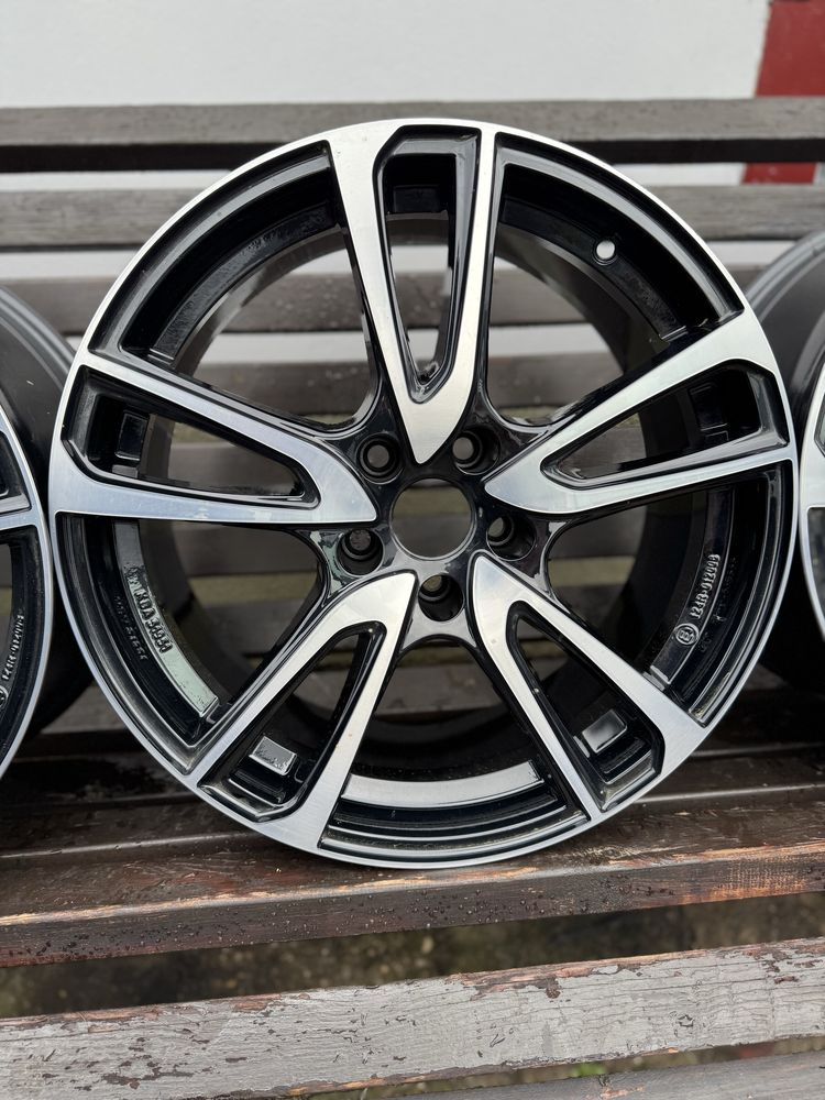Felgi NOWY R18 5x110 8j et30 Opel Alfa Romeo Fiat