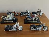 Sprzedam zestaw motocykli 1:18 Harley Davidson Yamaha BMW Maisto