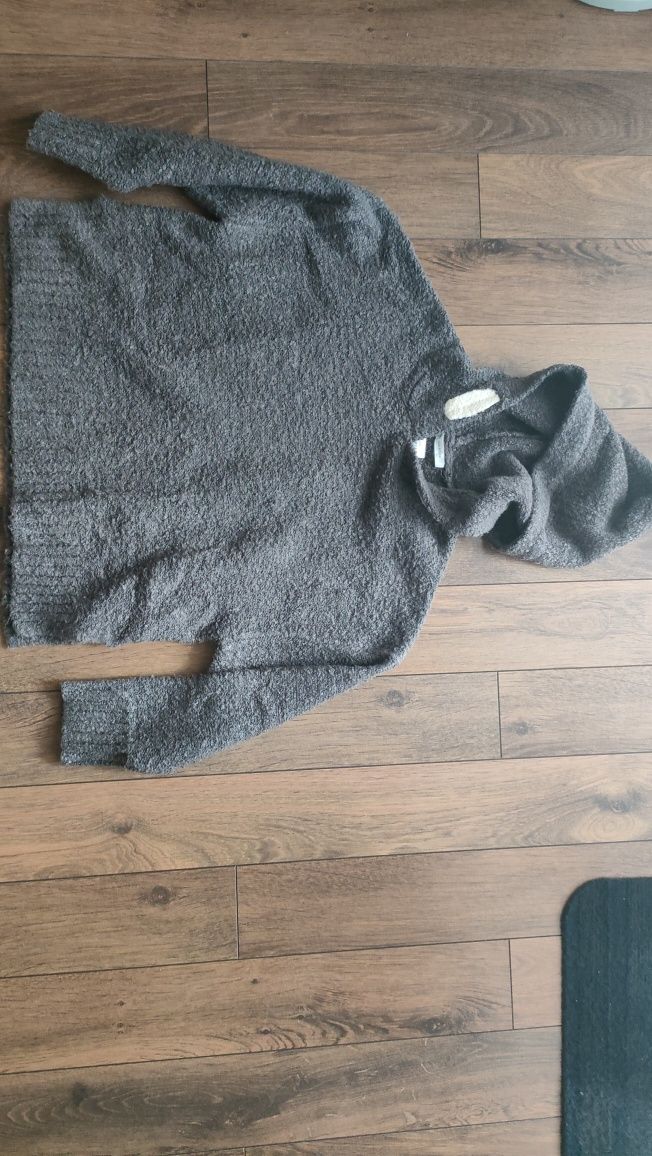 Sweterek Zara 122 cm