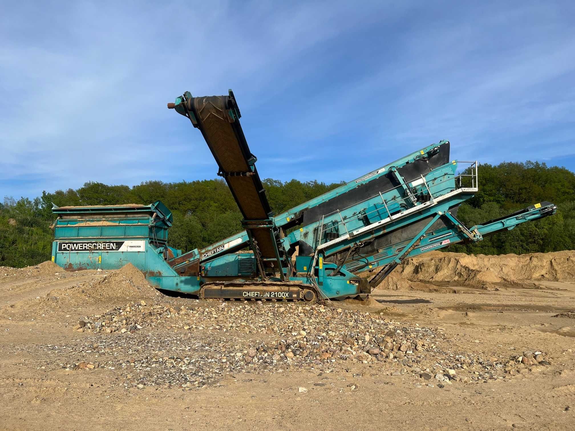 Powerscreen Chieftain 2100X  2D Mobilny przesiewacz Sortownik