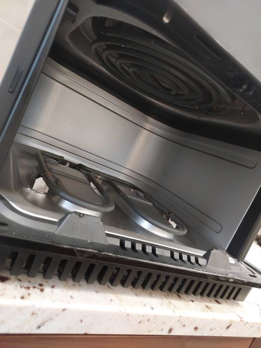 Fritadeira ar COSORI Dual Blaze 6.4Litre Smart Air Fryer + acessórios