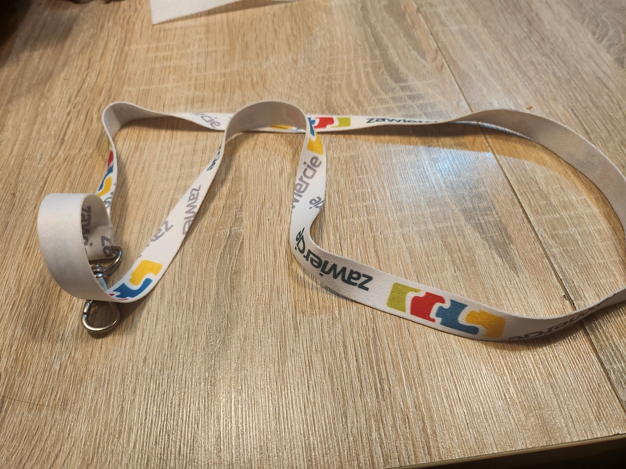 Smycz nowa z logo Zawiercie Tanio