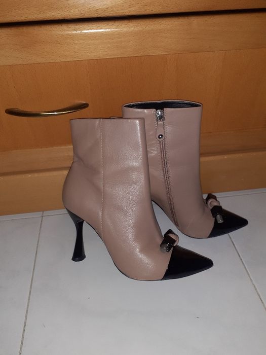 Botas bejes Cano baixo ( Marca Parodi"Passion ) C/ Novas
