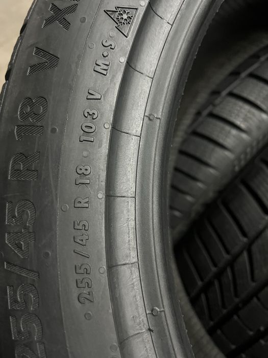 255/45/18 R18 Continental WinterContact TS870P 4шт зима