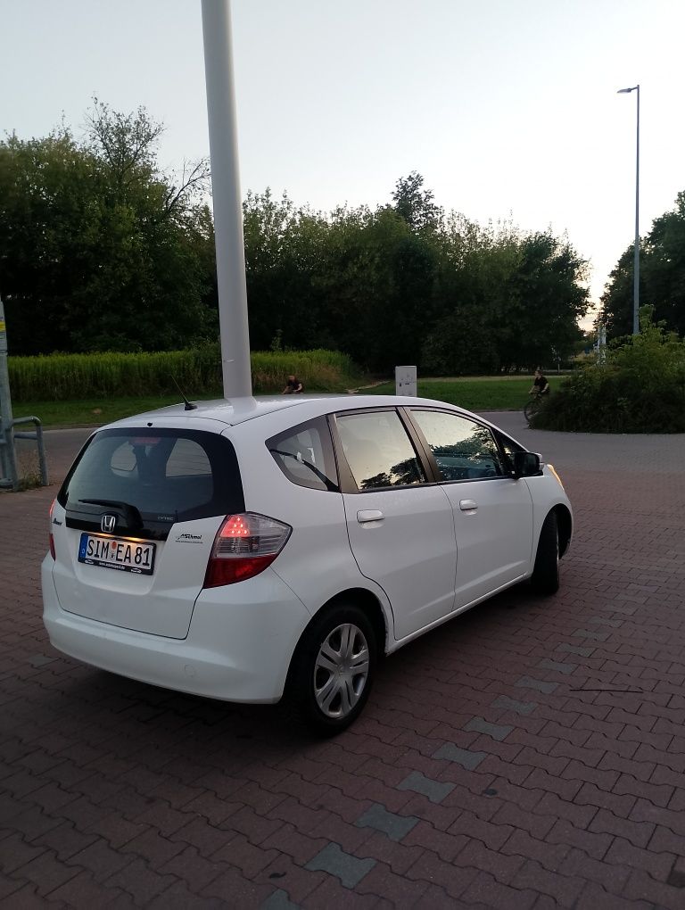 Honda Jazz III 2009r 1.4 b AUTOMAT SUPER STAN