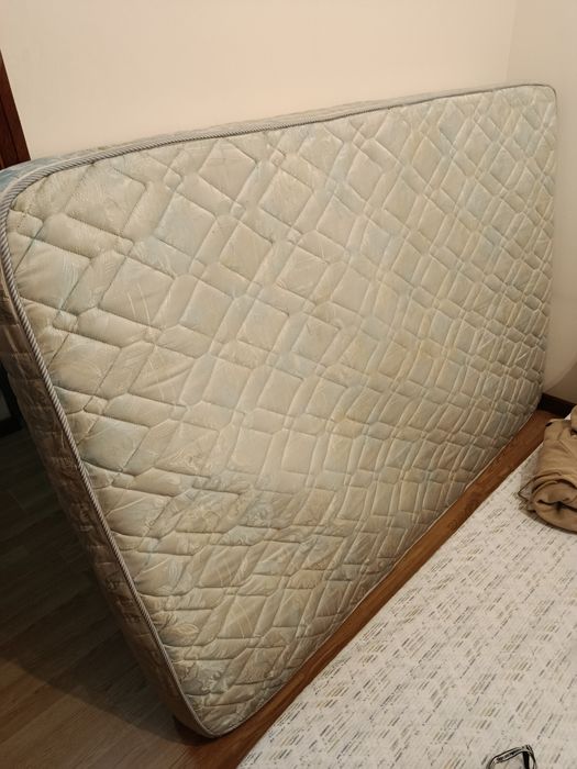 Colchão casal ( doação)