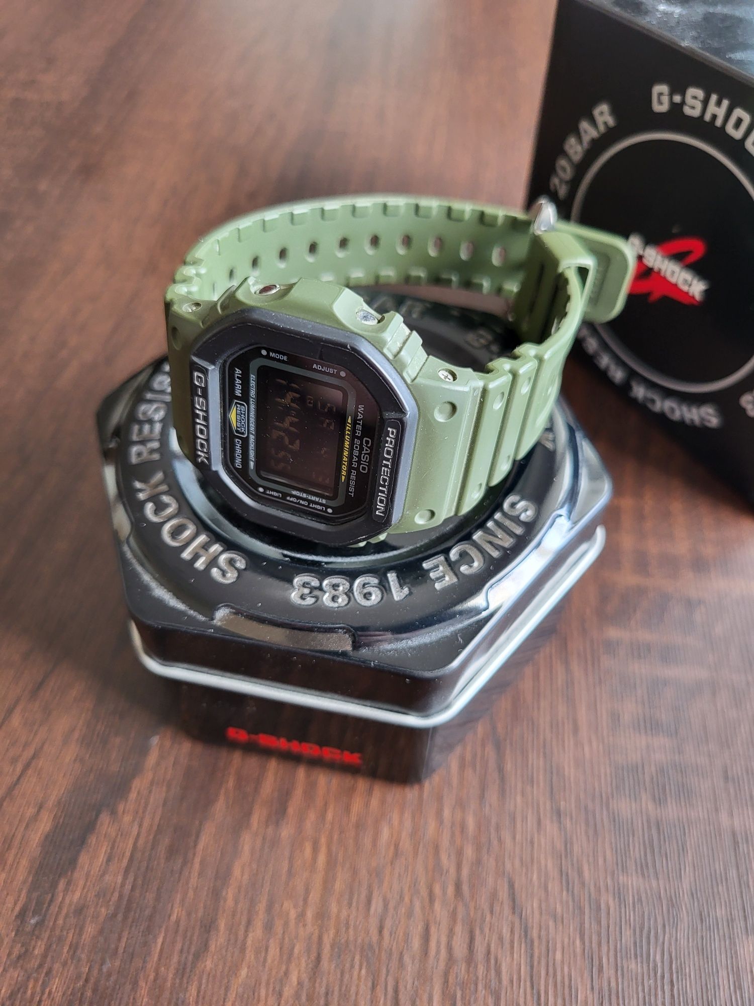 Casio G-Shock DW-5610SU