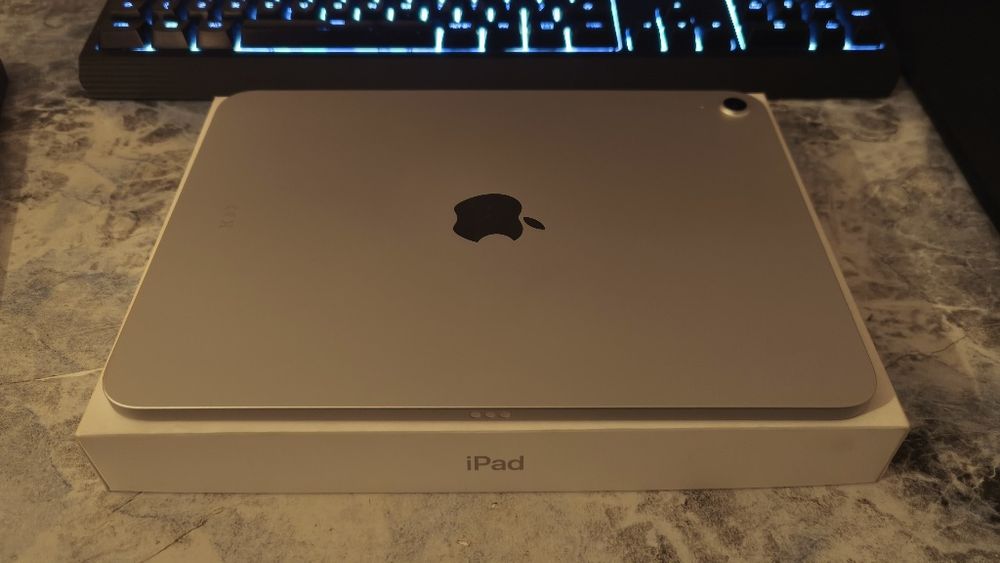 Ipad 11" 25 128GB Cinza, como novo e com garantia.