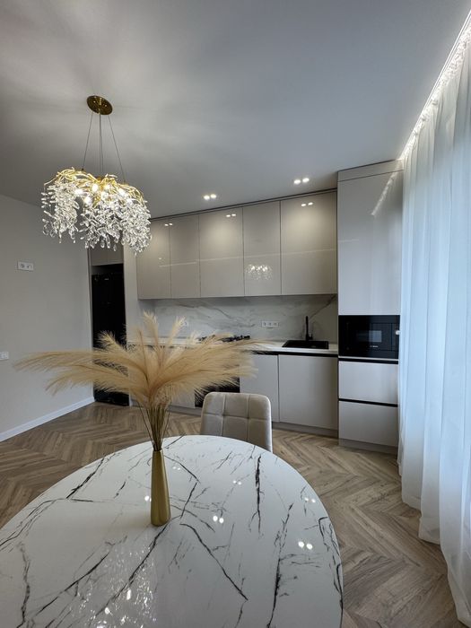 Стильна квартира біля Озера в Жк Міленіум