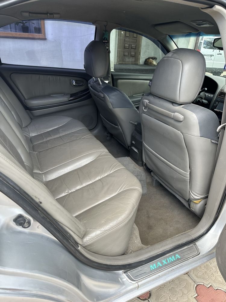 Nissan maxima 3.0 2002 год