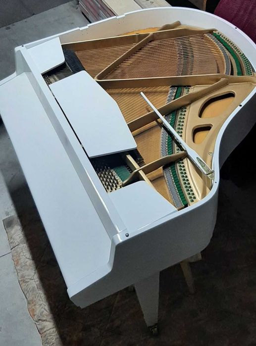 Німецький рояль Geyer 138