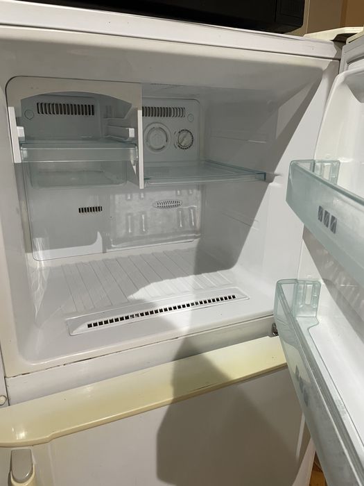 Холодильник Samsung,  суха заморозка No Frost