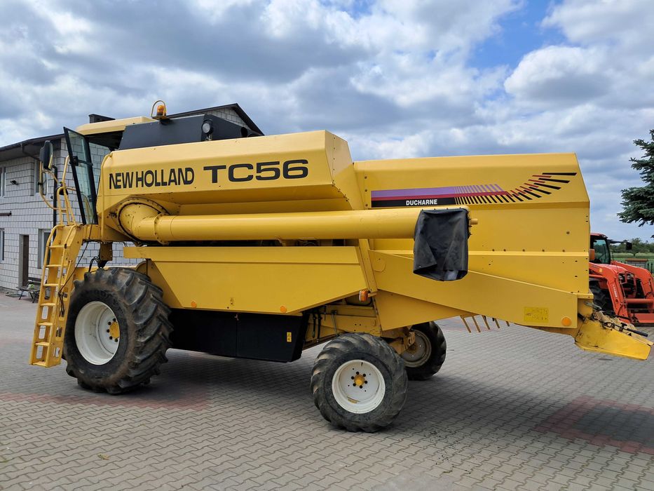 New Holland TC 56 jak nowy sprowadzony 3200 mtg 2002 rok zadbany TX