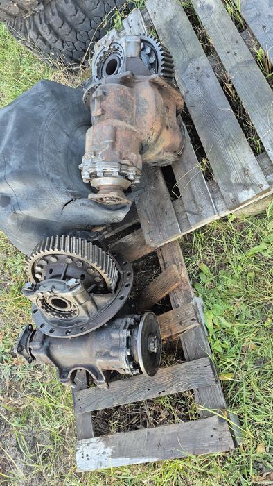 Редуктора на 50 зубів з КАМАЗА 4310 у відмінному стані.