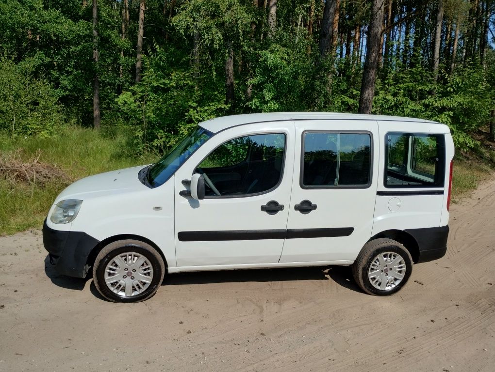 Fiat Doblo 2008r. 1.9 JTD HAK