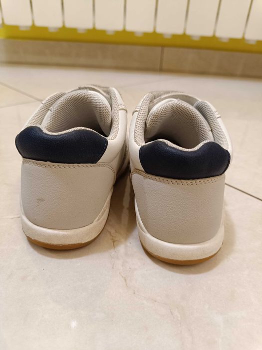 Buty dziecięce jesień wiosna rozmiar 24