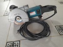 Штробороз Makita SG150