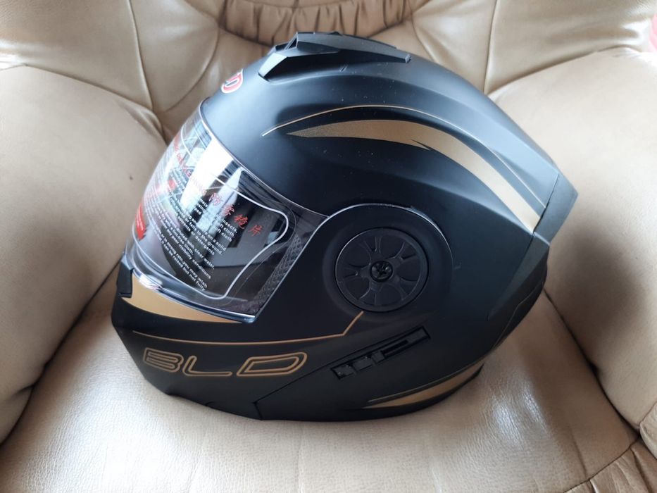 Мото шлем шолом BLD helmet розмір M L