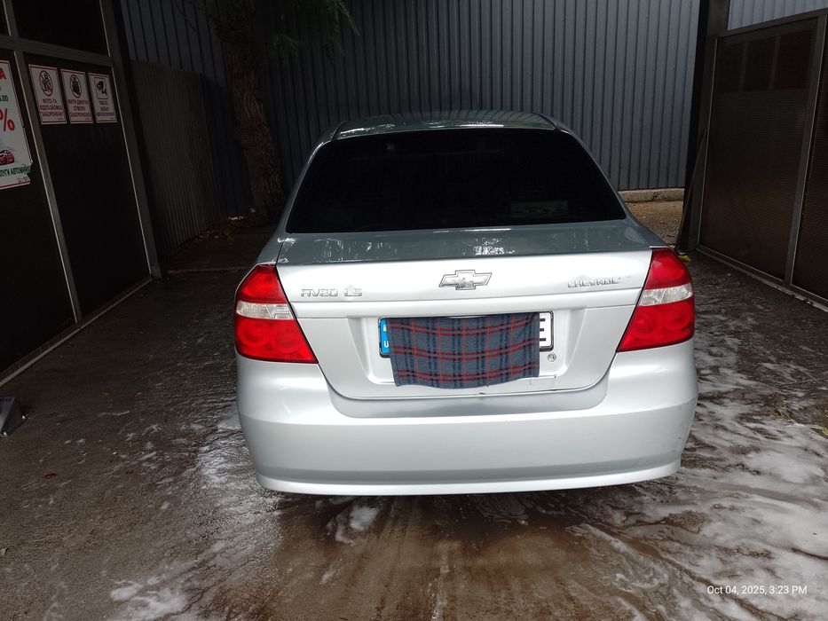Продам Авео 2008г.в 1.5 газ-бензин 2700